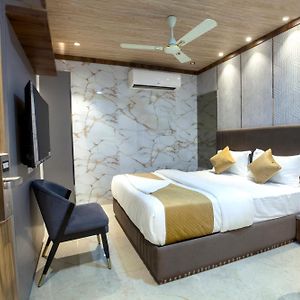 Hotel Nexus Inn - Near Nesco