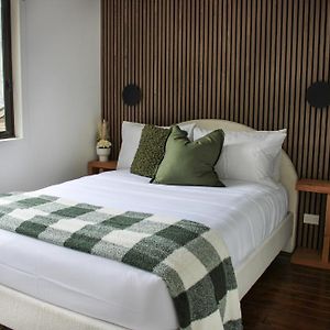 Double Room Mountain View